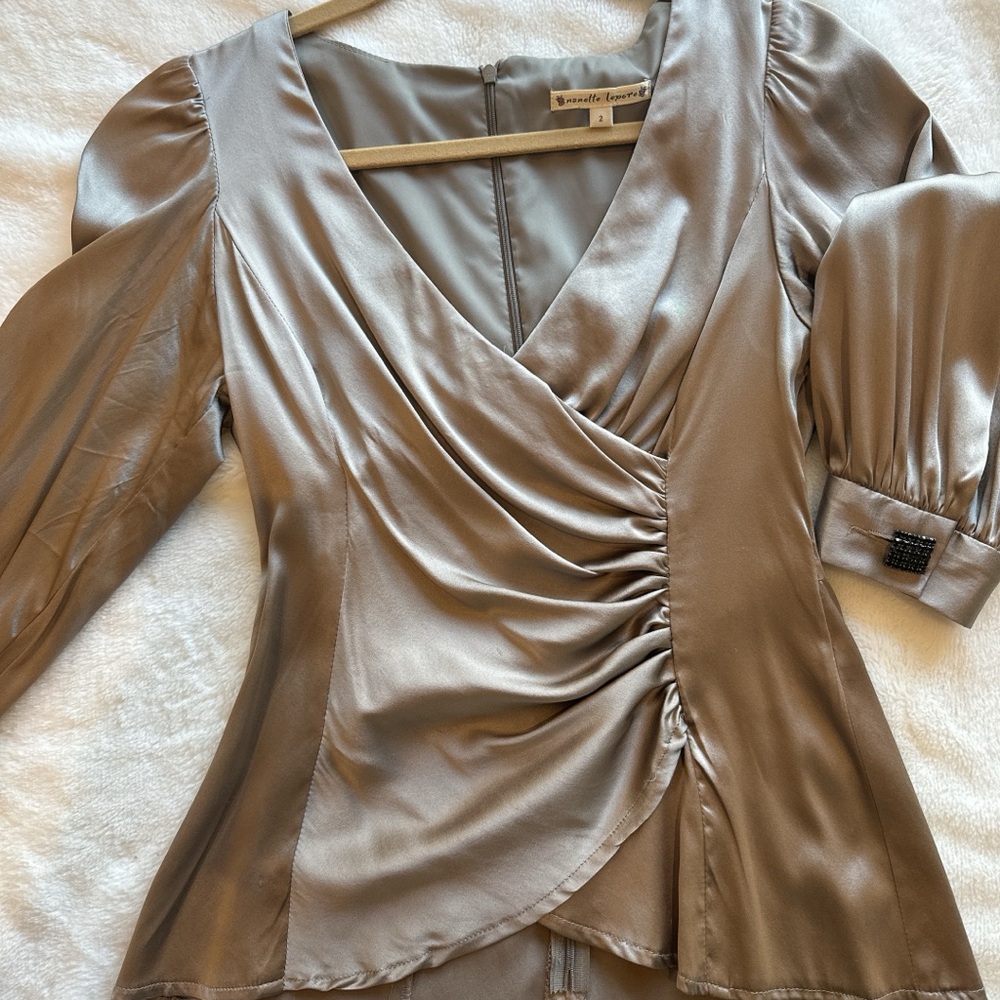 Nanette Lenore Formal Solid Silk Blouse Size 2